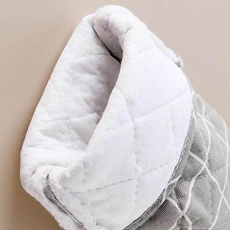 ZISIZ Heat-Resistant Oven Glove