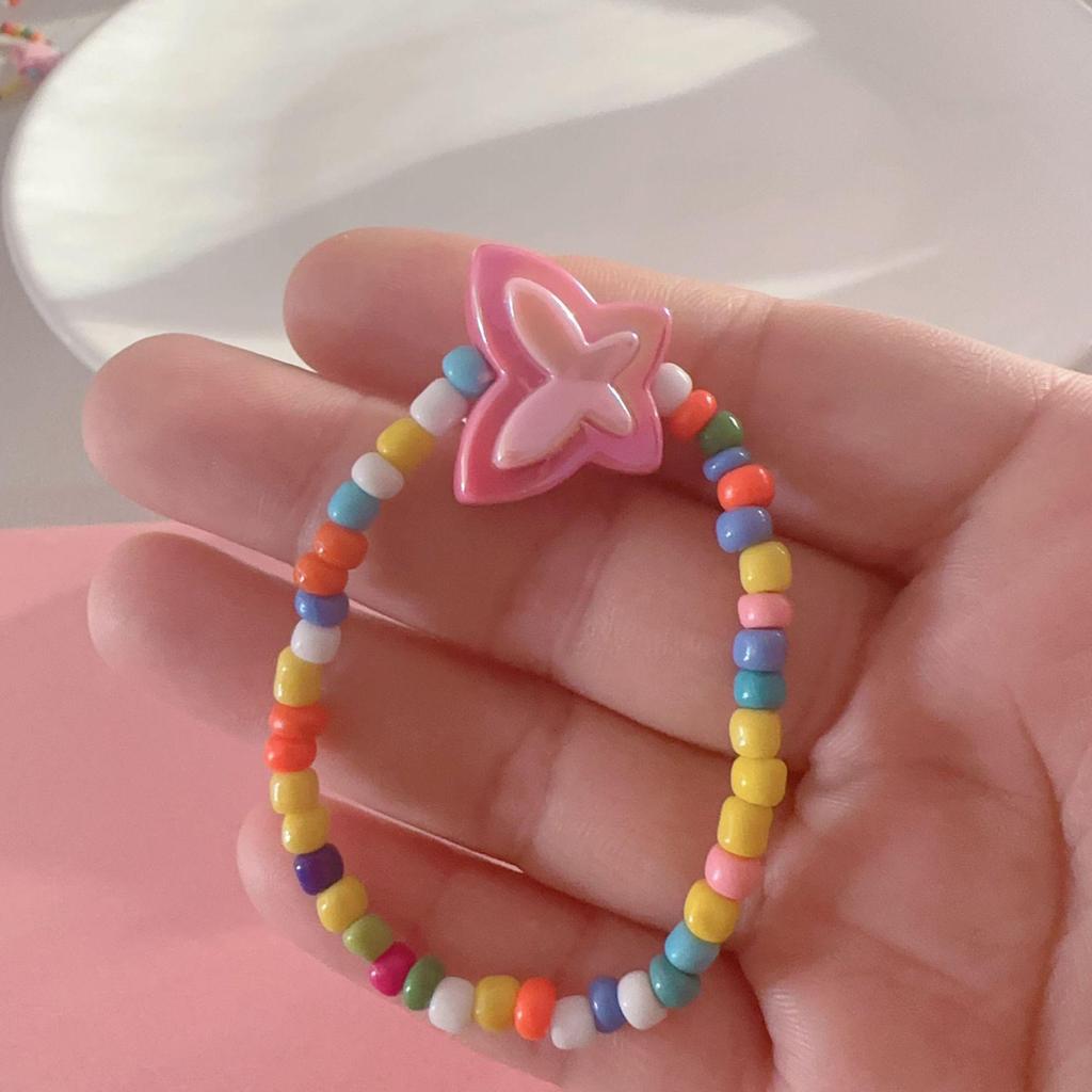 Barevný korálkový náramek s kreslenou princeznou pro děti - roztomilý, kreativní design s cukrovinkami