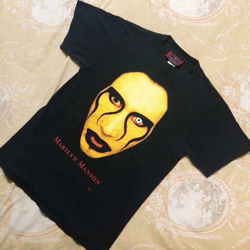 

Men s Purple Brand t-shirt L