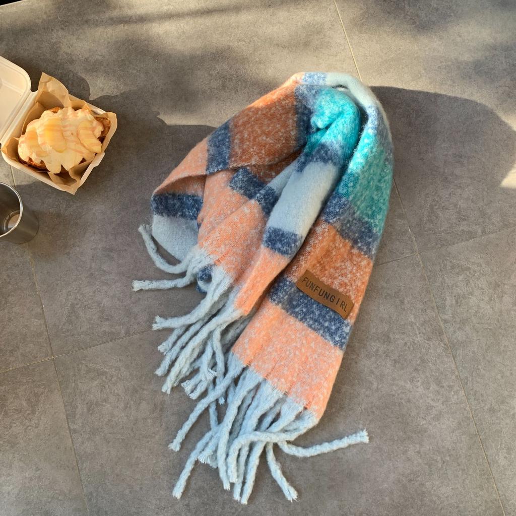 High-end scarf women's winter new versatile thickened plush warm scarf autumn