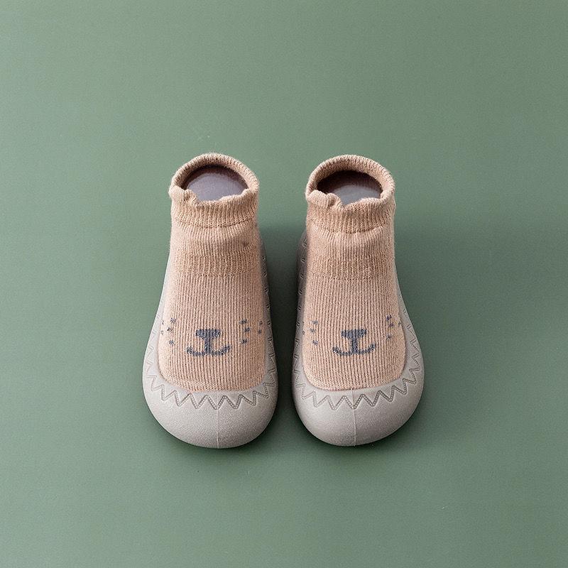 2024 Spring/Summer Soft Sole Baby Walking Shoes, Non-Slip Infant Prewalker Floor Socks for Boys and Girls