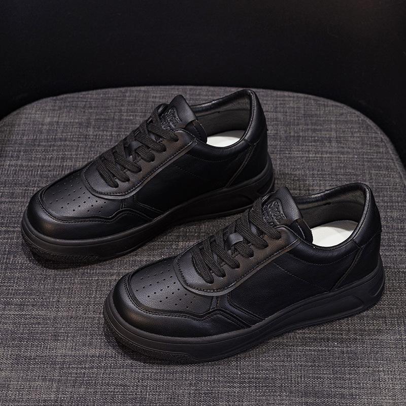 Leder Dicksohlen Erhöhung Kleine weiße Schuhe Damen Rundkopf Sportschuhe Neu Herbst Vielseitige Freizeit Board Schuhe