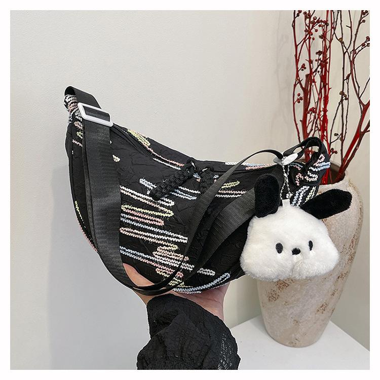 New Foreign Style Commuting Texture Nylon Cloth Dumpling Bag Simple Temperament Fashionable Shoulder Messenger Bag