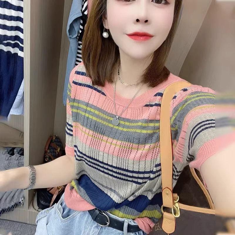 Neues regenbogenfarben gestreiftes T-Shirt für Damen Kurzärmeliges schickes Eisseiden-Top Sommer Hohlpullover