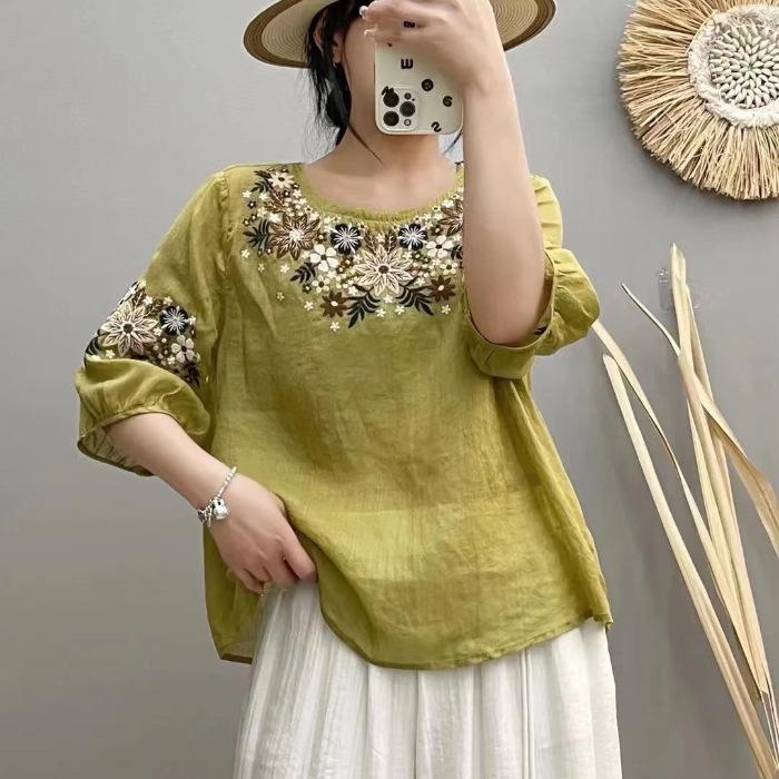 Embroidered Fashion Three-quarter Sleeve T-shirt Summer Loose and Thin Cotton Round Neck Pullover Small Shirt Top