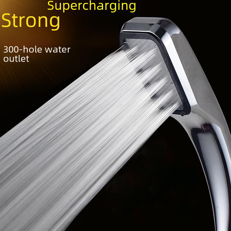 Čtvercová ruční sprchová hlavice s úsporným proudem a 300 otvory