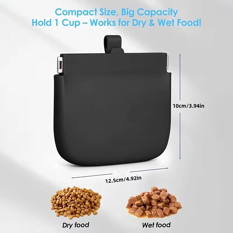 Pet Dog Treat Silicone Pouch Auto Closing With Hook Portable Training Snack Container for Outdoor Hiking Camping Use