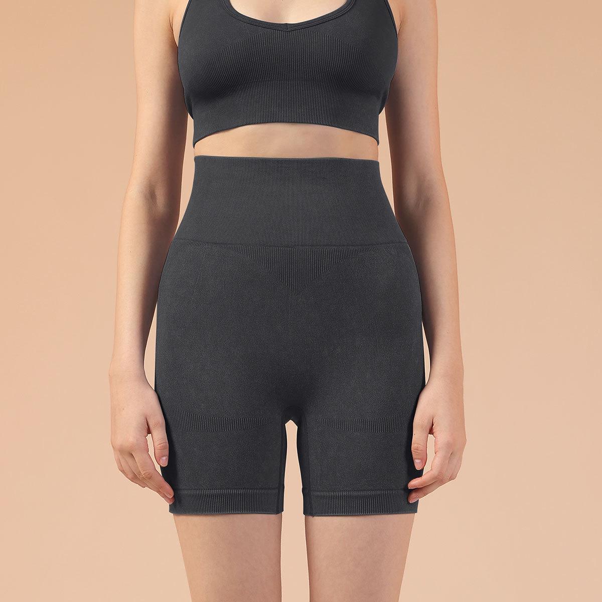 

Европейские и американские бесшовные шорты для йоги с высокой талией: Шорты женские для бега и фитнеса с эффектом подтяжки бедер, облегающие L (60-70 kg)