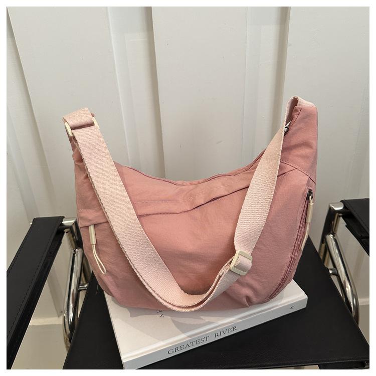 Fashion Lazy Wind Large Capacity New Simple Literary Nylon Women's Trend Casual Light Shoulder Crossbody Bag