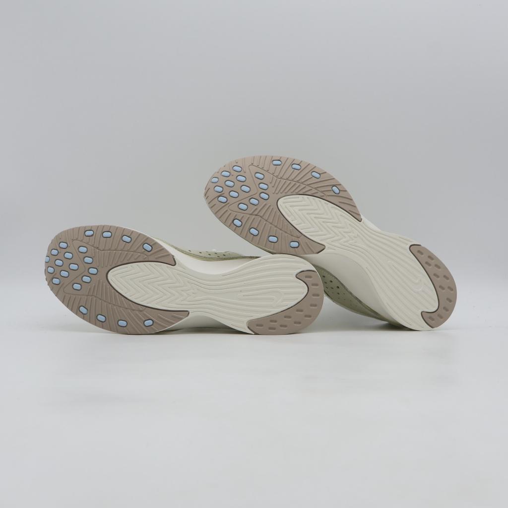 HQ7955-100 Nike Air Superfly Coconut Milk (Women's)