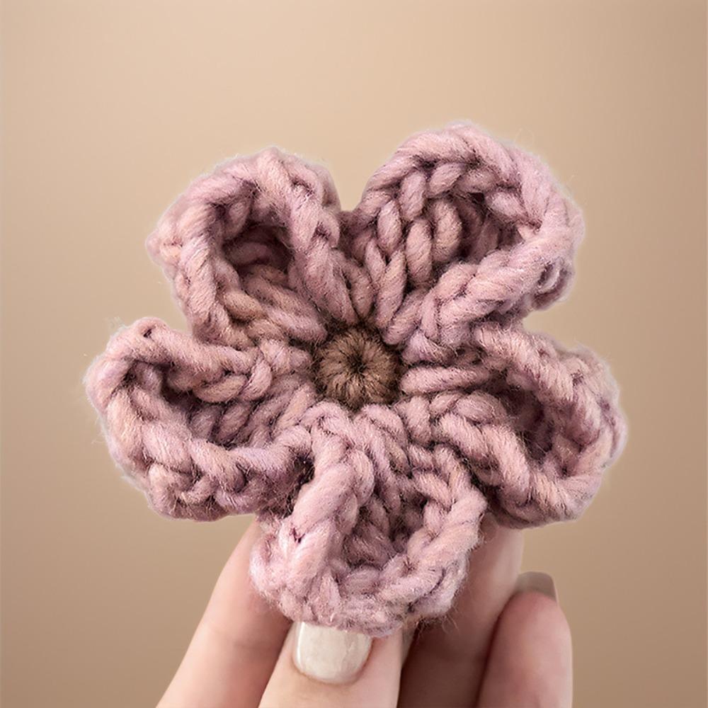 

Colorful Flower Hair Clip With Knitted Yarn Side Bangs Sweet Knitted Flower Hairpin Women