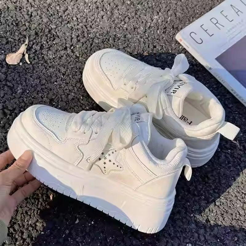 Maillard Autumn and Winter Board Shoes Women's High Street New Versatile Niche Thick-soled Height-increasing Versatile Shoes