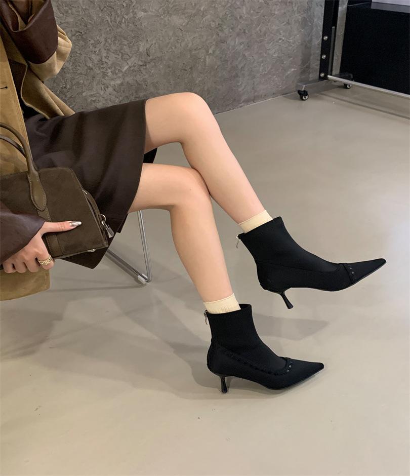 

European and American sweet and spicy simple commuter short boots women s 2025 autumn and winter new suede pointed rear zipper stiletto fashion boots 39