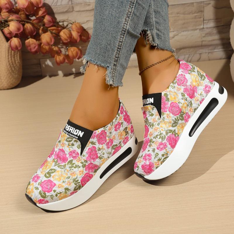 Fashion 2025 Trendy Slip-On Women's Shoes Fashion Print Platform Sneakers Non-Slip Casual Sports Shoes Plus Size Comfort Flats Hot Style