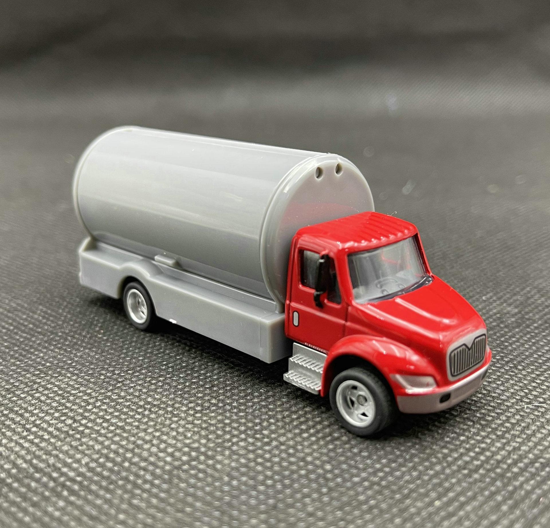 

1:36 Simulation Of American Alloy Truck Toys Realistic Mini Tanker Trucks Can Lift The Lid Of The Small Truck Boy Toy Gift красный