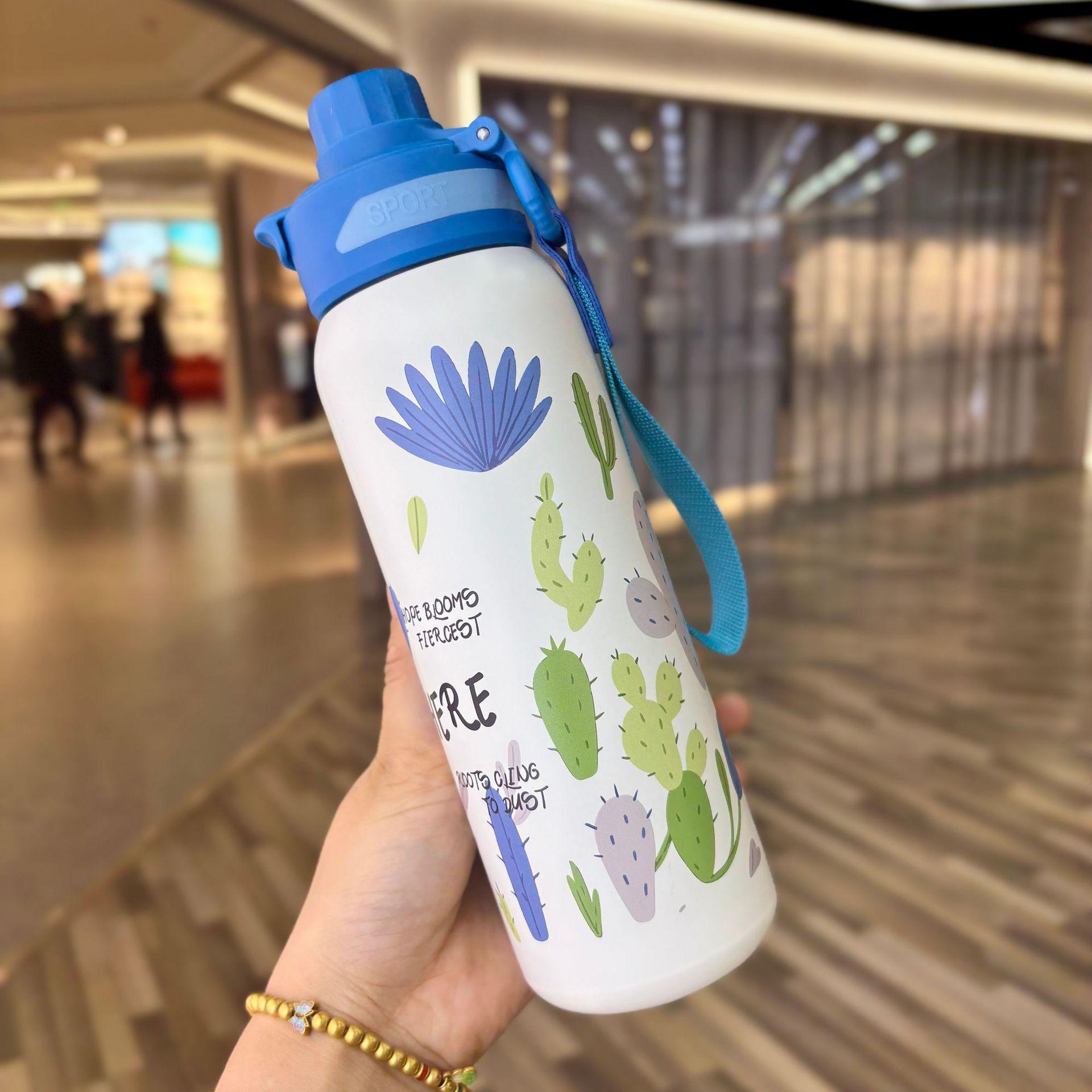 

A Fresh and Simple Printed Hand-held Stainless Steel Insulated Cup for Sports A Portable Student Cup for Double-drinking Sports 530ml синий