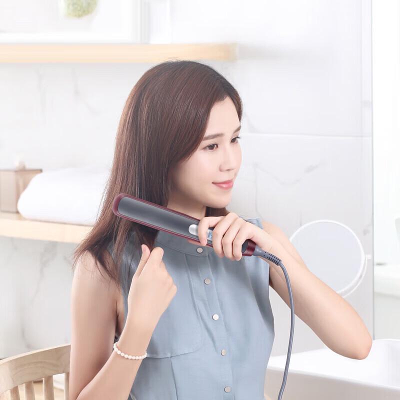 Jindao Mini 2-in-1 Hair Straightener & Curler Brush