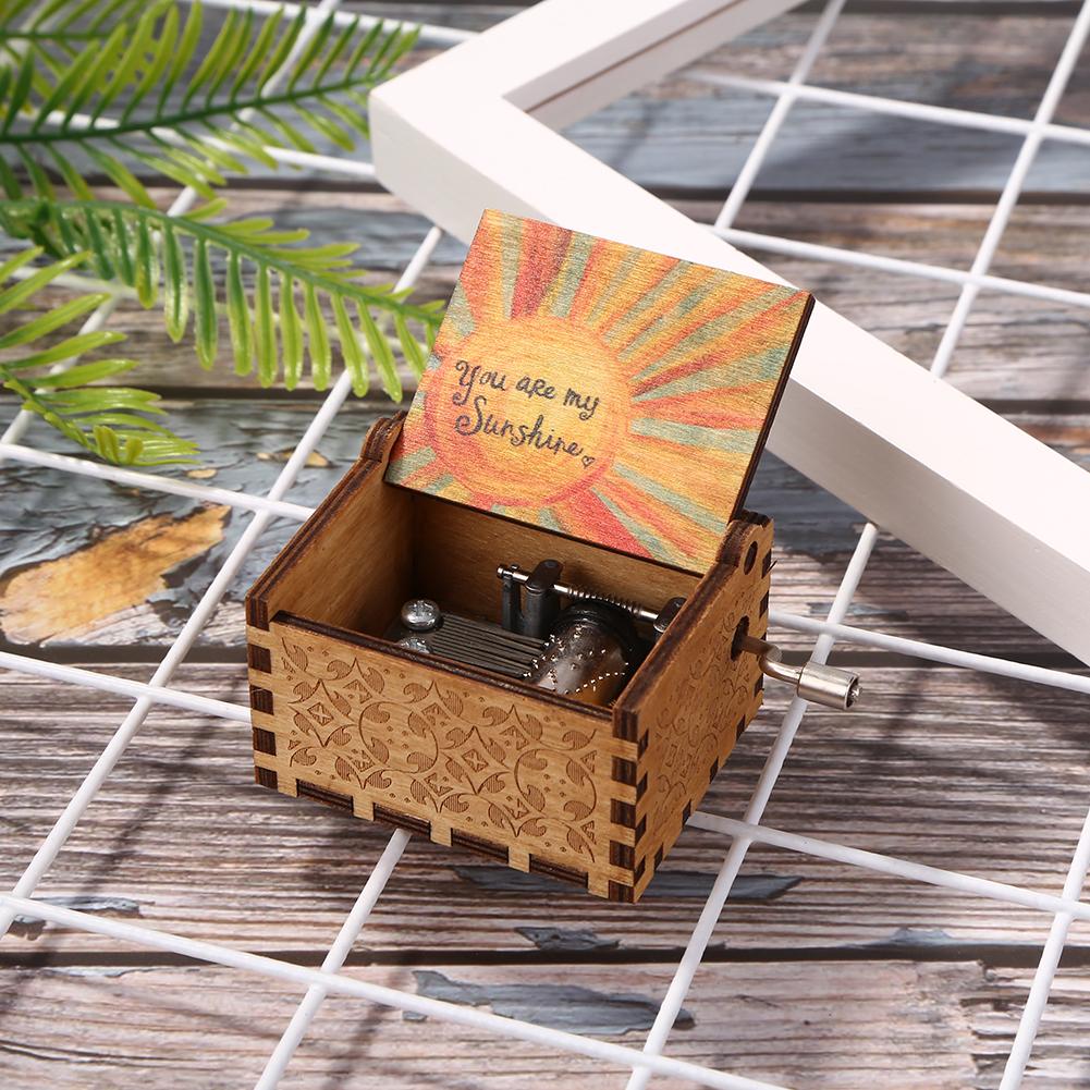 Vintage Hand Crank Music Box Hand Cranked Music Box Engraved Retro Hand Cranked Cute Boxes Unique Gifts for Valentine Day