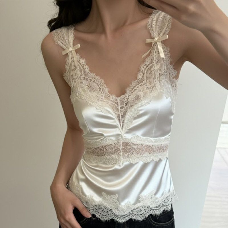 

Pure Desire Hot Girl Style Bowknot Lace Patchwork V-Neck Camisole Solid Color Slim Fit Sleeveless Tank Top for Women in Autumn Off-White S