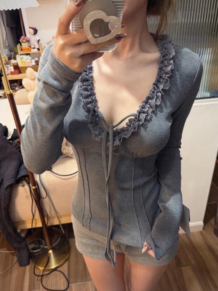 Korean V-Neck Lace Long-Sleeve Slim-Fit Women's Top - 2025 Autumn/Winter Collection