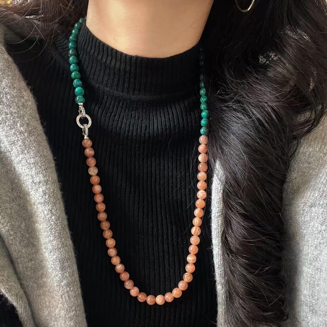 

Vintage Maillard Wind Natural Sunstone Artificial Turquoise Necklace Collarbone Chain Sweater Chain