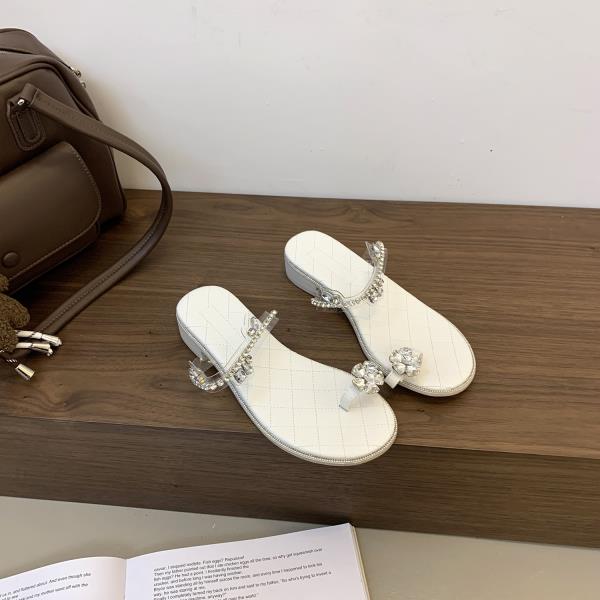 Fashion Glitter Slides Slippers Casual Shoes Summer Clogs Woman Square Heel Rubber Flip Flops Jelly Luxury Beach Block Hawaiian Crystal