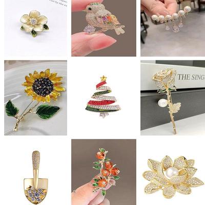 Elegante Perlenblumenbrosche: Luxuriöse Damenbrosche und Schmuckclip für Bekleidungsaccessoires
