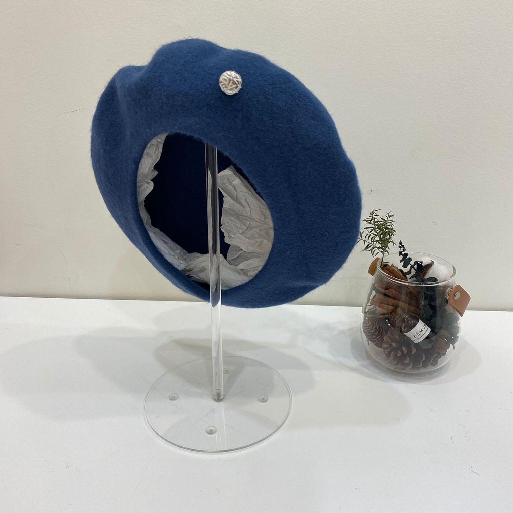 Women's High-Quality Wool Beret: Buttoned, Retro Style, Solid Color, Versatile Hat for Autumn and Winter