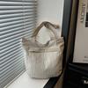 Relaxing, Lightweight and Fashionable Bag, Suitable for Daily Commuting, Women's Single-shoulder Bag, Handbag