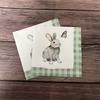 20 serviettes de fête imprimées Lapin de Pâques - Carreaux verts avec motif Papillon & Lapin, Sets de table en papier Os Bart faits à la main