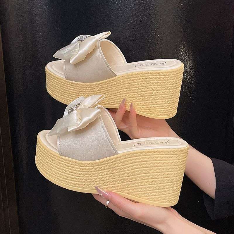 2025 Thick-bottomed Bow Heightening Slippers Women's Summer One-word High Heels New Outer Wear Muffin Fairy Sandals Large Size
