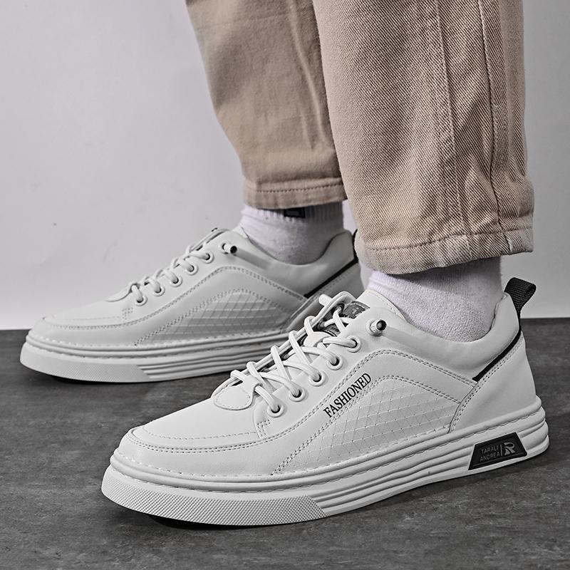 Leather Fashion Casual Shoes Men 2024 New Arrival Men's Vulcanize Shoes All-match Mens Sneakers Breathable Lace-Up Men Footwear