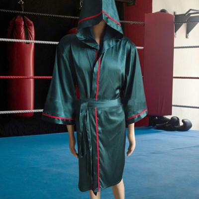 Kovové krmítko pro ptáky pro venkovní zavěšení, odolné proti veverkám, krmítko na semena