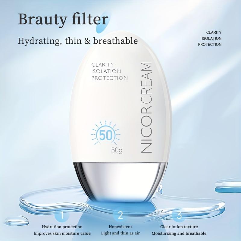 Refreshing Sunscreen SPF50+, Moisturizing, UV Protection and Isolation.