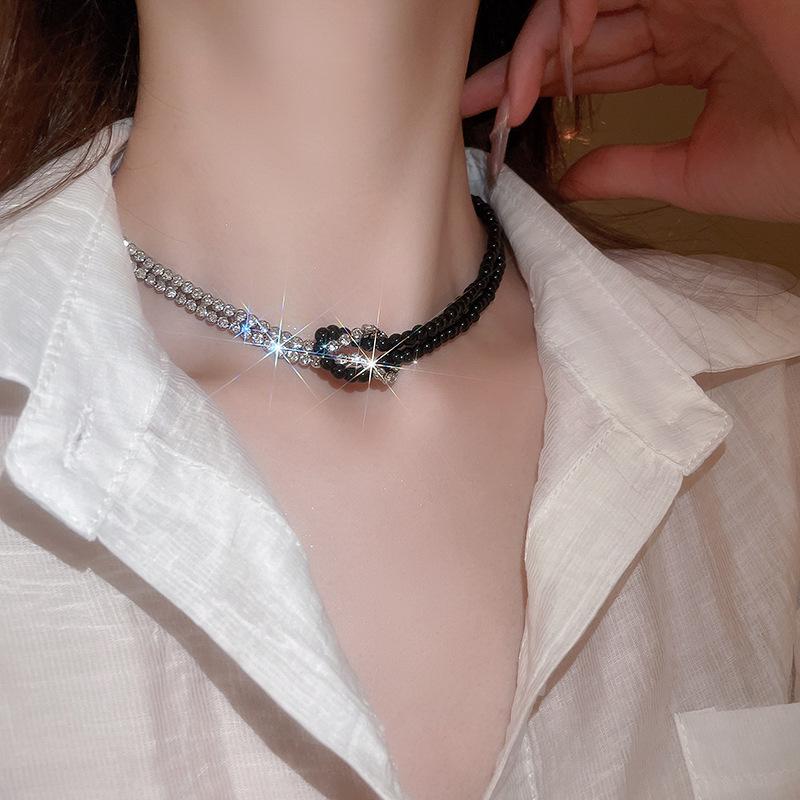 Collana con Perline per Clavicola Resort Bohemien - Accessorio di Moda di Lusso Leggero di Alta Gamma