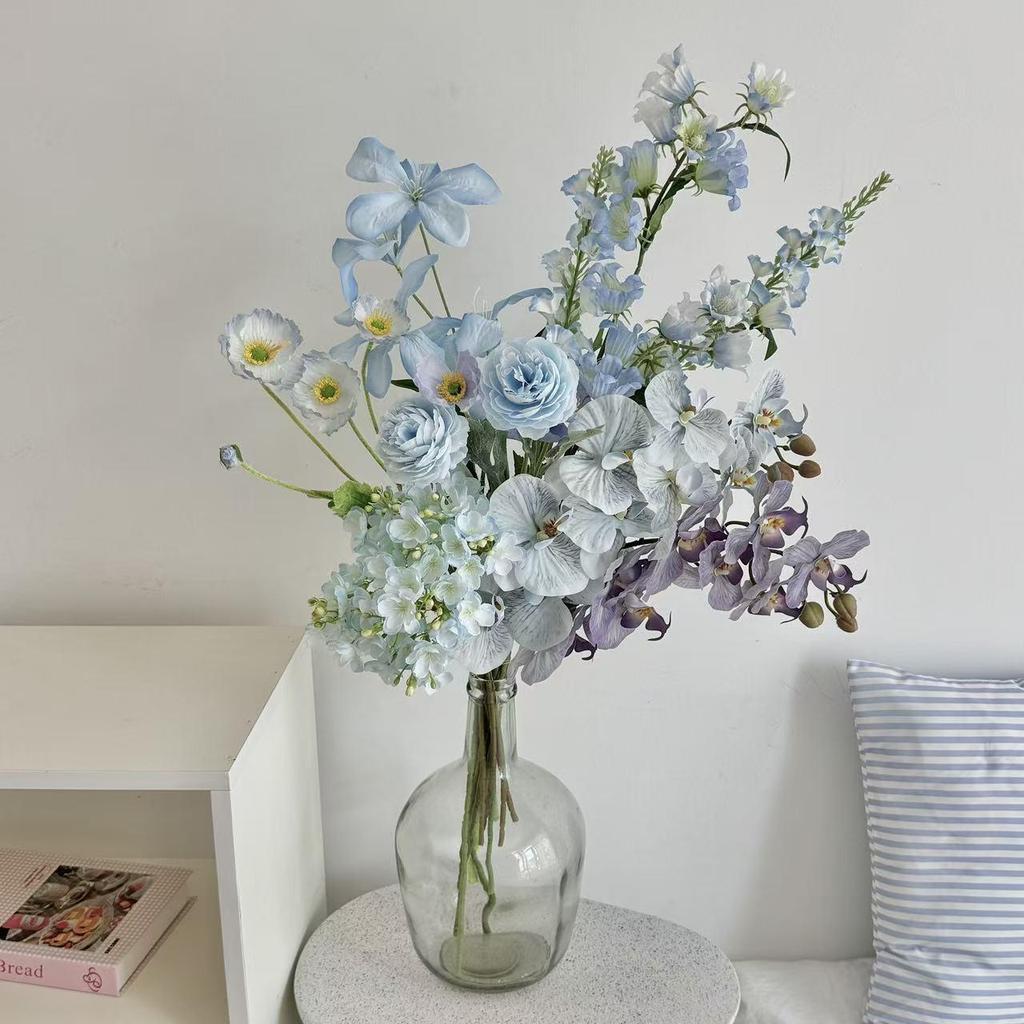 Grădina lui Monet Flori Artificiale Mov: Aranjament Decorativ pentru Fotografii și Vitrine.