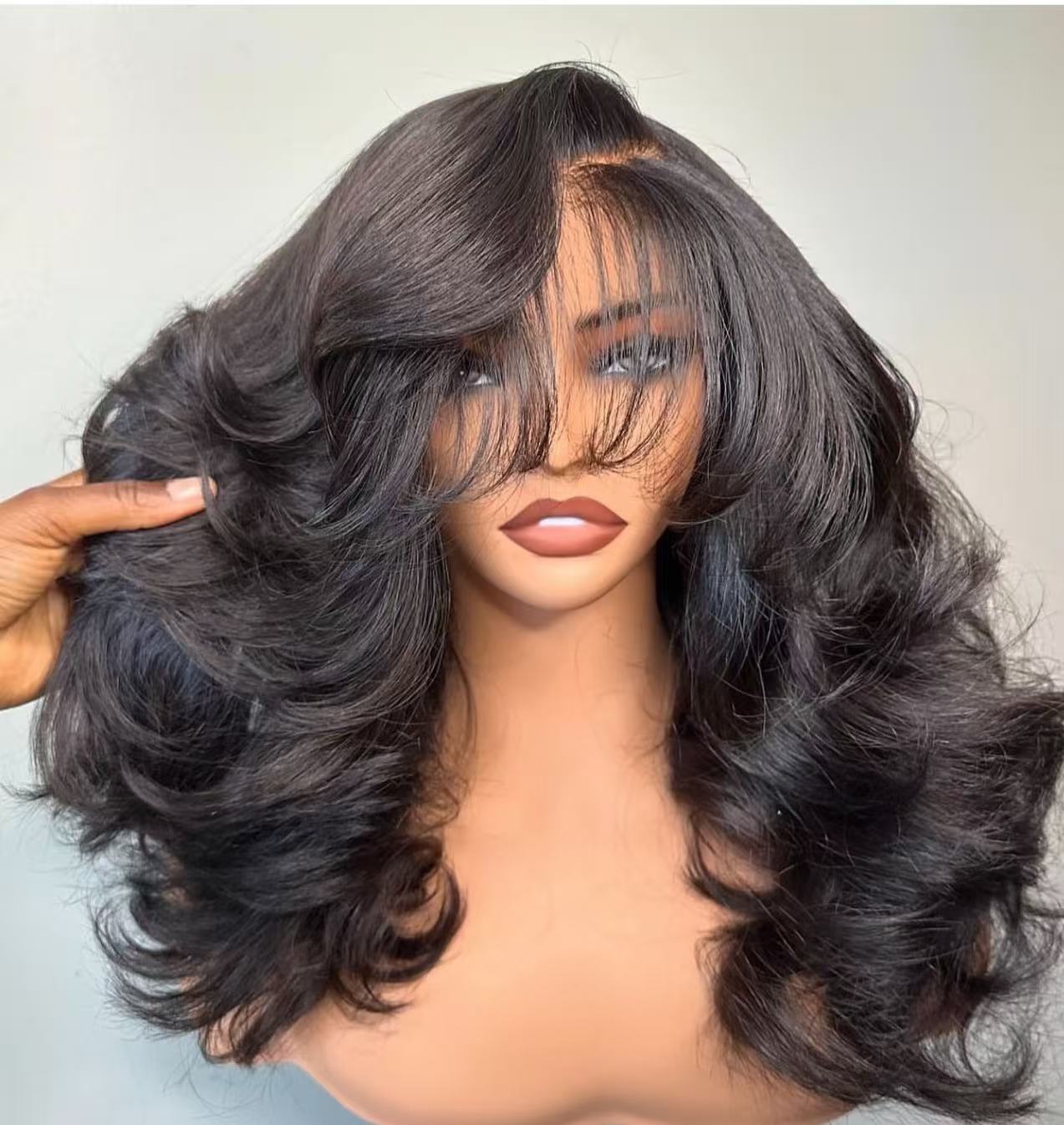 SDD 250% Density Super Quality 4*4 Closure Fringe Bang Wig Brazilian Hair Transparent Lace Bouncy Wave for Black Women (Black,22 ) чёрный