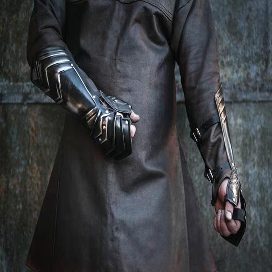Dwarf Knight Blackened Steel Full Armor Cosplay Battle Gear Reconstruction Warrior Armor Style