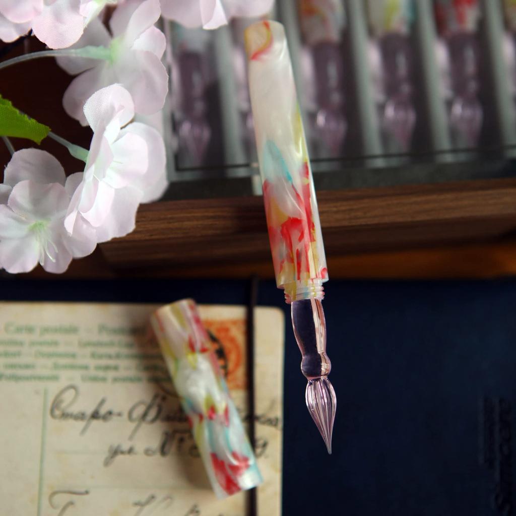 Brush Shop Glass Fountain Twist Smooth Writing Handcrafted Glass Pen Seventy-two Pen, Pen, Pen, Letter, Stationery, Illustration, Transparent, Feel,