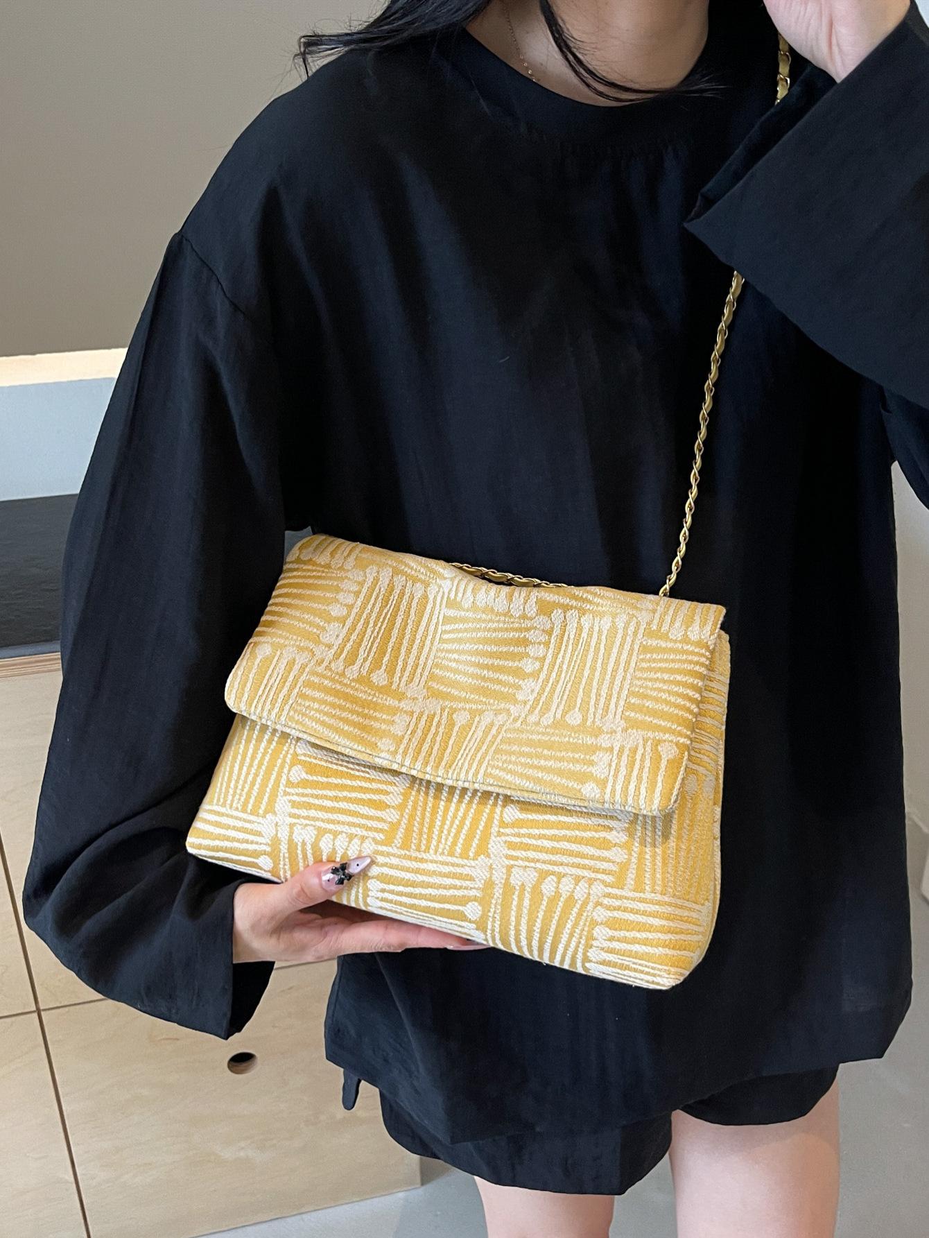 

College students take class shoulder canvas bag 2025 new autumn and winter big bag women s large-capacity premium commuter envelope bag жёлтый