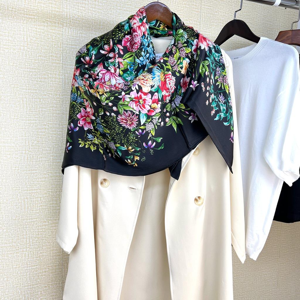 Ins Small Floral Foreign Gas Intelligence Elegant And Gentle Mulberry Silk Silk Silk Scarf Square Scarf Tied Hair Band