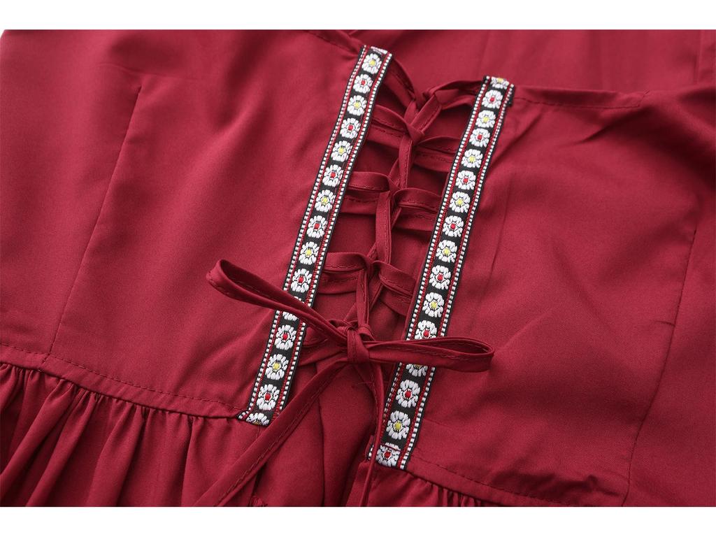 Medieval Renaissance Lace-Up Corset Dress - European & American Vintage Halloween Costume.