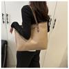 European Style Woven Faux Leather Tote Bag for Women, New Fashionable Large Capacity Shoulder Handbag, Casual Daily Commute Bag CLE