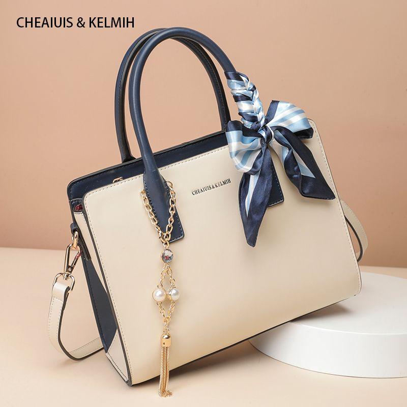 

Accessible Luxury Birthday Gift New Arrival Elegant Women Bag for the Middle-Aged Beige