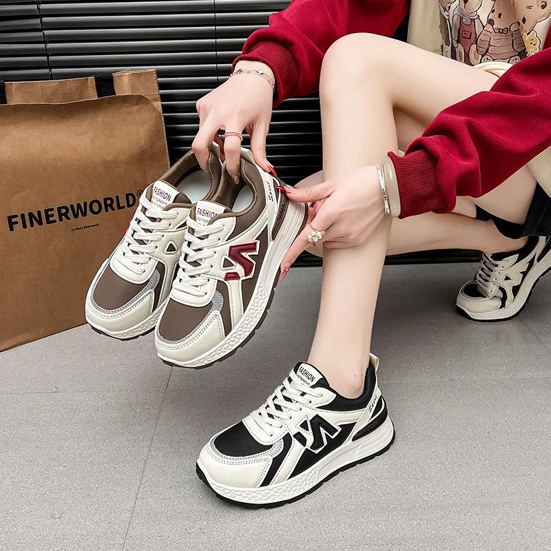 Stepping on shit Forrest Gump shoes women's 2025 spring and autumn new mesh breathable feet small delicate comfortable sports dad shoes