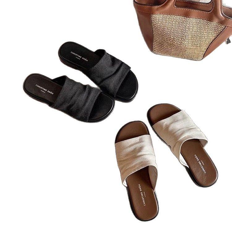 2025 spring and summer new fashion leather Bangkok slippers~ wrinkled leisure vacation beach flat bottom sandals women's slippers