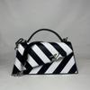 New Women's Crossbody Bag: Fashionable Square-Shaped Handbag Elegant Everyday Tote Bag