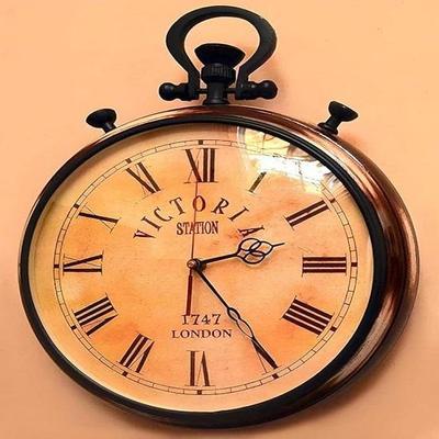 Wooden Wall Clock 38.1 Cm  Victorian Style  Decorative Wall Art for Home  Office  Unique Rustic Wood Clock Gift