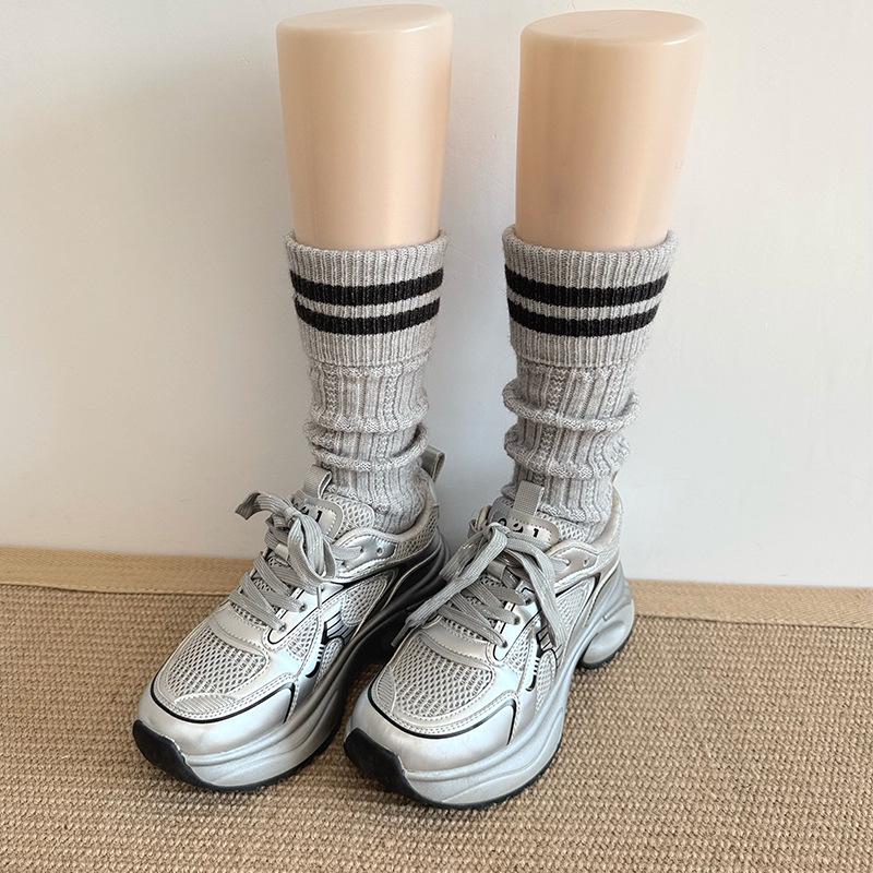 Women's Wool Mid-Calf Socks: Thickened Autumn/Winter Brown Slouch & Gray Stirrup Warmers