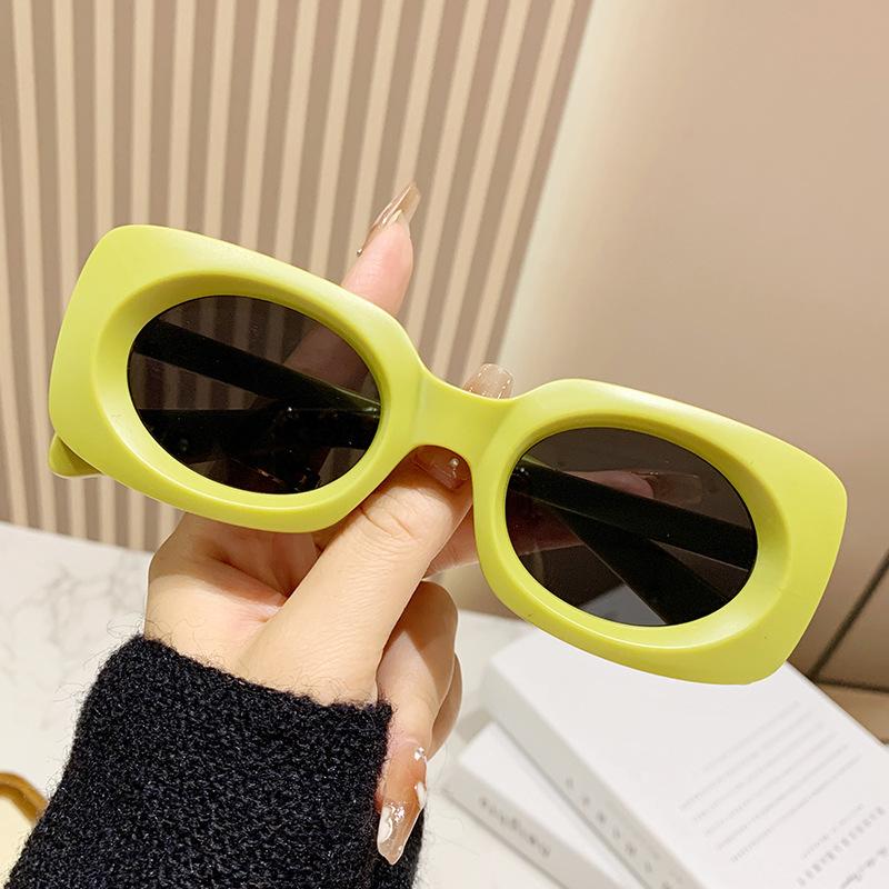 Oval Frame Sunglasses Women'S Eyes Street Shooting Sunglasses Retro Anti-Sun Photo Sunglasses Tide